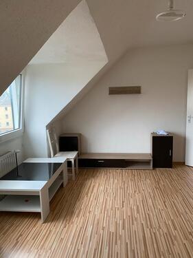 Foto - Helle 2,5 Zimmer Wohnung - 680,00&nbsp;EUR Kaltmiete, ca.&nbsp; 43,00&nbsp;m&sup2;