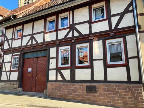 Foto - kl. HofBauernhaus mit 8 Zi + Garage im Ortskern von Wanfried