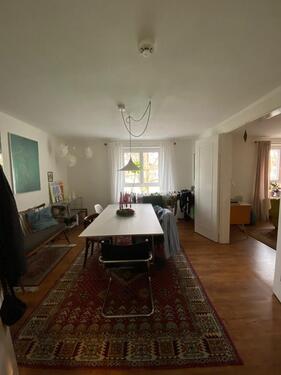 Foto - Schöne, helle 3 Zi. Altbauwhg. in der Sanderau