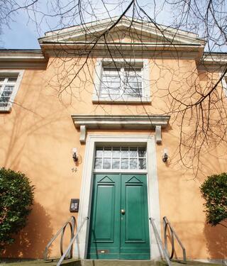 Foto - Büro Gewerbe Praxis in einem Denkmal und zentrumsnah, Rarität