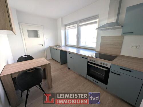 Foto - Zentrale und lichtdurchflutete 3 Zi.- Wohnung -WG-TAUGLICH