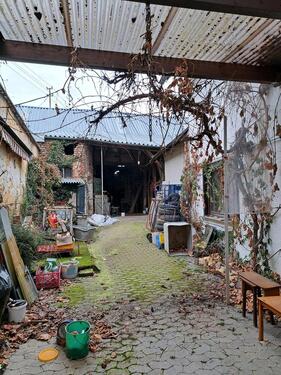 Foto - 5 Zimmer Bauernhaus, Landhaus zum Kaufen in Grafschaft