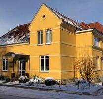 2 22 Zimmer Wohnung im 1. OG im Zentrum Schwarzenbek