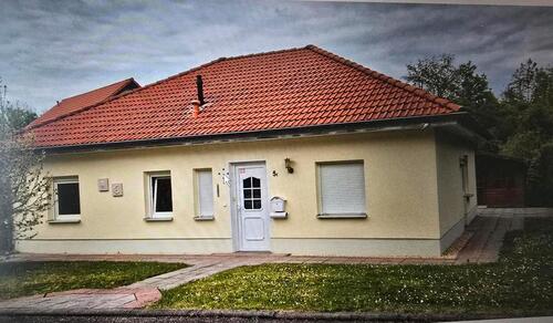 Foto - Einfamilienhaus im Bungalowstil