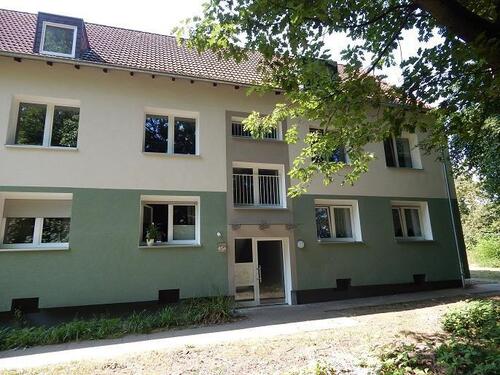 Foto - tolle, frisch sanierte 3-Zimmer-Wohnung im EG mit großem Balkon
