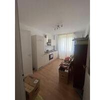 Charmante 1-Zimmer-Altbauwohnung in zentraler Lage an der Adenauerallee – ab 01.07.2026 verfügbar - Bonn Gronau