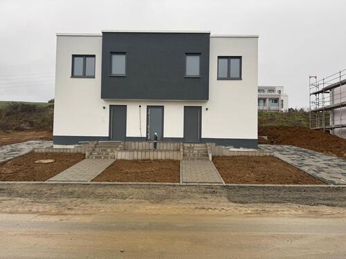 Foto - Modernes Doppelhaus mit hochwertiger Ausstattung im Neubaugebiet