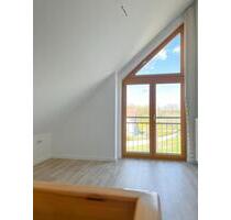 2025 Neu renovierte Maisonettewohnung mit Tageslichtbad und EBK - Wernberg-Köblitz