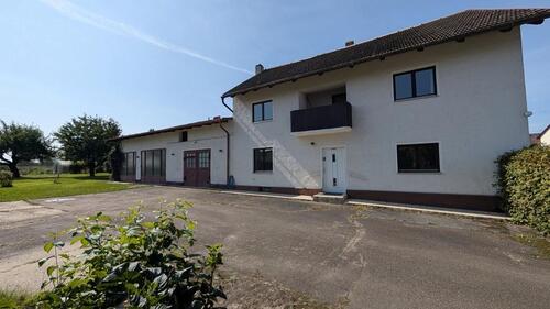 Foto - 7 Zimmer Einfamilienhaus zum Kaufen in Pfatter