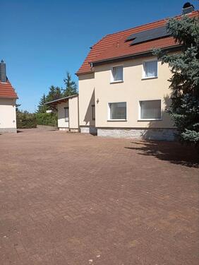 Foto - Haus zu verkaufen - 450.000,00&nbsp;EUR Kaufpreis, ca.&nbsp; 140,00&nbsp;m&sup2;