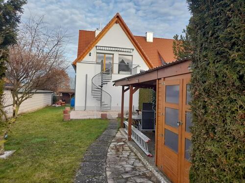 Foto - 3,5 Zi. DG Wohnung 86,25 qm mit Garten und Carport in Langenzenn