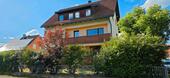 Foto - TOP- Haus Mehrfamilienhaus mit großem eingezäunten Garten
