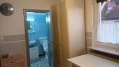 Foto - Möbliertes Zimmer, Dusche, WC, separater Eingang, ruhige Lage