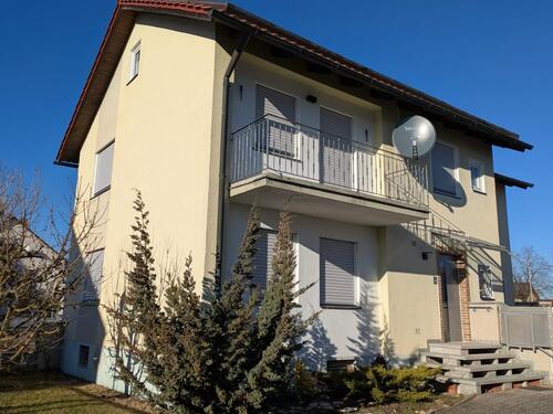 Foto - Neu renoviertes Einfamilienhaus mit Garten, Garage, Treppenlift & hochwertiger Ausstattung zum Sofortbezug zu vermieten