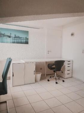 Foto - Walldorf Büroraum: komplett möbliert, Postservice, 247 Zugang, Parkplatz