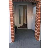 NEU Haus Sanierte Doppelgaushälfte Garage Garten Terasse - Elmshorn