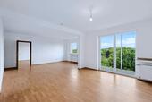 Foto - Moderne 3-Zimmer-Wohnung mit Balkon – renoviert und bezugsfertig
