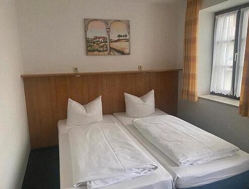 Foto - Doppelzimmer in einem kleinen Hotel langfristig zu vermieten