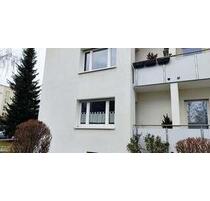 Stilvolle 1-Zimmer-Wohnung mit Balkon und Einbauküche in Augsburg