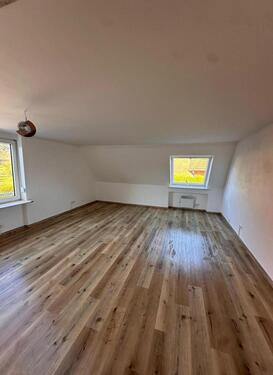 Foto - 4 Zimmer Dachgeschoßwohnung zur Miete in Welzheim