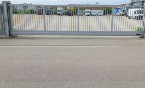 Foto - Stellplatzvermietung für Wohnwagen Mobil ,Boot, LKW, Auto
