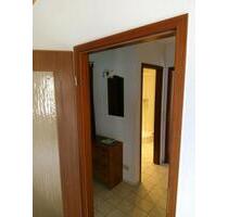 Zwei-Zimmer-Etagenwohnung - 420,00 EUR Kaltmiete, in Springe (PLZ: 31832)