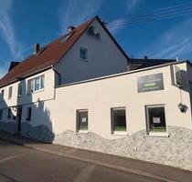 Freistehendes Einfamilienhaus - 360.000,00&nbsp;EUR Kaufpreis, ca.&nbsp; 183,00&nbsp;m&sup2; in Steinheim am Albuch (PLZ: 89555)
