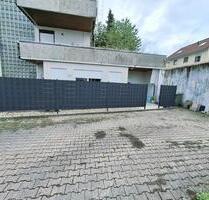 Gemütliche 2 Zimmer-Wohnung mit neu renovierter Terrasse (2025) inklusive Stellplatz - Straubenhardt