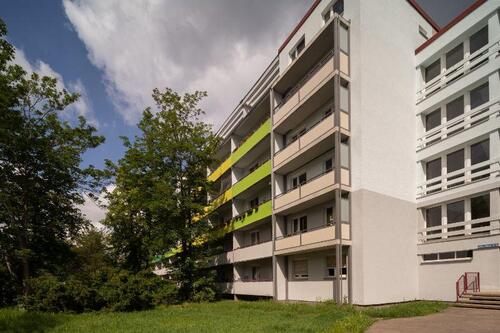 Foto - Willkommen Zuhause! Geräumige 4-Zimmer-Wohnung mit großem Südbalkon!