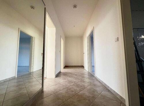 Foto - *** Freundliche 3-Raum-Wohnung mit EBK und KFZ-Stellplatz in Chemnitz ***