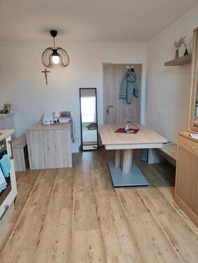 Foto - 1 Zimmer Dachgeschoßwohnung zur Miete in Weyarn