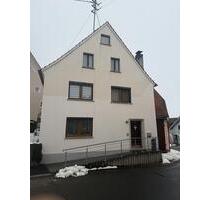 Einfamilienhaus zur Vermietung - 650,00&nbsp;EUR Kaltmiete, ca.&nbsp; 130,00&nbsp;m&sup2; in Hiltpoltstein (PLZ: 91355)