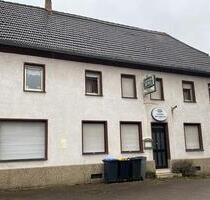 Ehemaliges Gasthaus mit Wohnung und Garten - Bexbach
