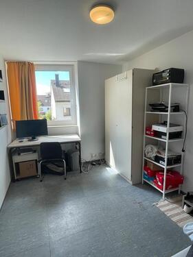 Foto - Studentenwohnheim - Möbliertes Zimmer in Mainz-Laubenheim