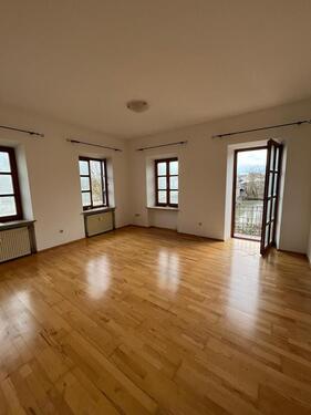 Foto - Wohnung 2 Zimmer - 650,00 EUR Kaltmiete, ca.  51,00 m²