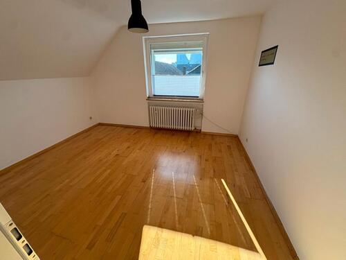 Foto - 2 Zimmer Dachgeschoßwohnung in Duisburg