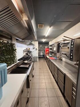 Foto - Küche voll ausgestattet - 2.500,00&nbsp;EUR Kaltmiete,