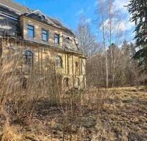 großes Wohnbaugrundstück mit alter Villa u. Anbau, Garage - Reichenbach im Vogtland