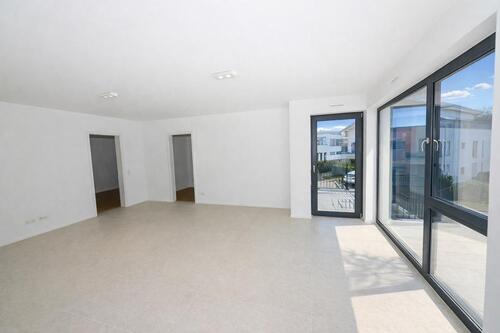 Foto - Kaldauen: Barrierefreie 3-Zimmer-Wohnung im Neubau mit Balkon, EBK & Stellplatz