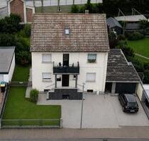 Einfamilienhaus in Top Lage - 665.000,00&nbsp;EUR Kaufpreis, ca.&nbsp; 153,00&nbsp;m&sup2; in Linsengericht (PLZ: 63589)