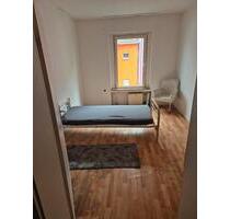 möbliertes Zimmer - 350,00 EUR Kaltmiete, in Hagen (PLZ: 58093) Hagen-Mitte möbliertes Zimmer - 350,00 EUR Kaltmiete, in Hagen (PLZ: 58093) Hagen-Mitte