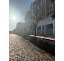 Exposé – Gewerbefläche Büro mit ca. 80 m² im Erdgeschoss in - Strausberg