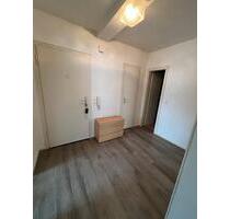 Helle 2 Zimmerwohnung Krefeld Stadtmitte Nordwall ab 01.04.26