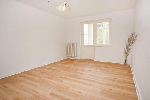 Foto - Moderne 4-Zimmer-Wohnung mit Wintergarten und Gartenmitbenutzung in Top-Lage!