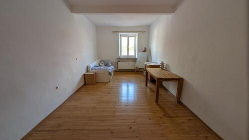 Foto - Großes, möbliertes Zimmer (18,4 m²) in Unterhaching – moderne WG