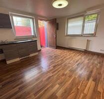 2-Zimmer-Einliegerwohnung (UG) mit separatem Eingang in Stuttgart
