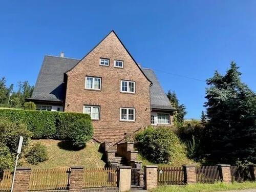 Foto - Doppelhaushälfte mit großem Grundstück & Doppelgarage in Randlage