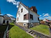 Foto - Einfamilienhaus + Großes Baugrundstück 