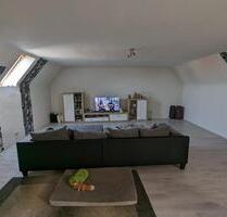 Hausmeisterwohnung, Dachgeschosswohnung, - Amt Wachsenburg