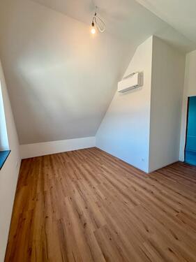 Foto - 4 Zimmer Erdgeschoßwohnung zur Miete in Gau-Odernheim